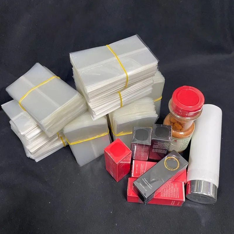 Élevez votre marque avec un film d'emballage en PVC personnalisé pour bouteilles cosmétiques